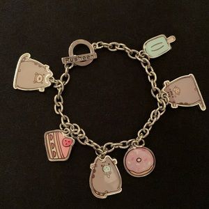 Pusheen charm bracelet ice cream treat theme